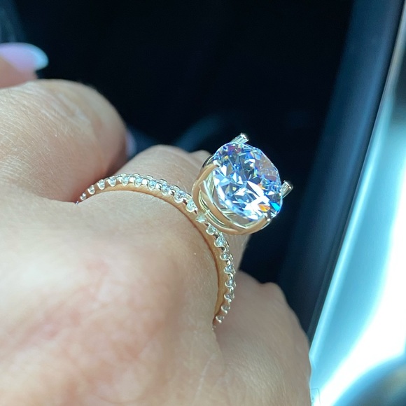 5ct 11x9mm Oval 14k Gold Diamond Engagement Ring - Picture 14 of 16